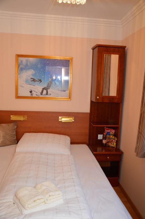 Private Room Pyrkerstrasse Bad Hofgastein Camera foto