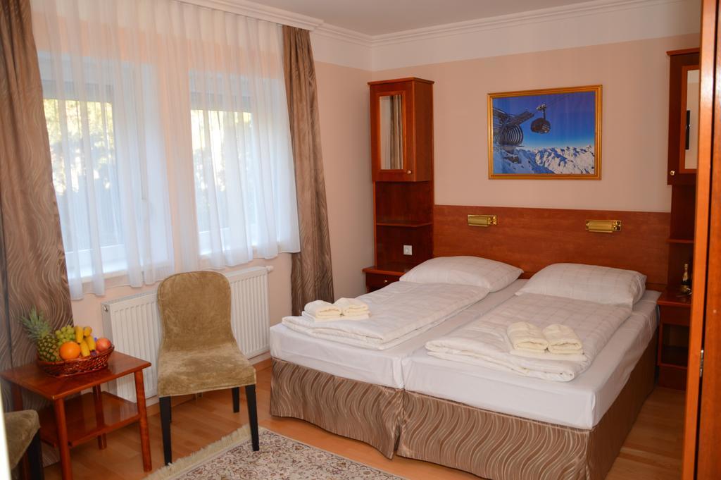 Private Room Pyrkerstrasse Bad Hofgastein Camera foto